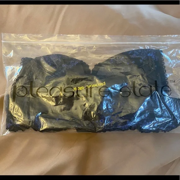 Pleasure State Miko Miyuki Soft Cup Bra Black Aurora - Picture 10 of 13